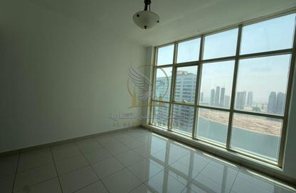 Apartment - 3 Bedrooms - 4 Bathrooms for rent in Al Khan Corniche - Al Khan - Sharjah Apartment - 3 Bedrooms - 4 Bathrooms for rent in Al Khan Corniche - Al Khan - Sharjah