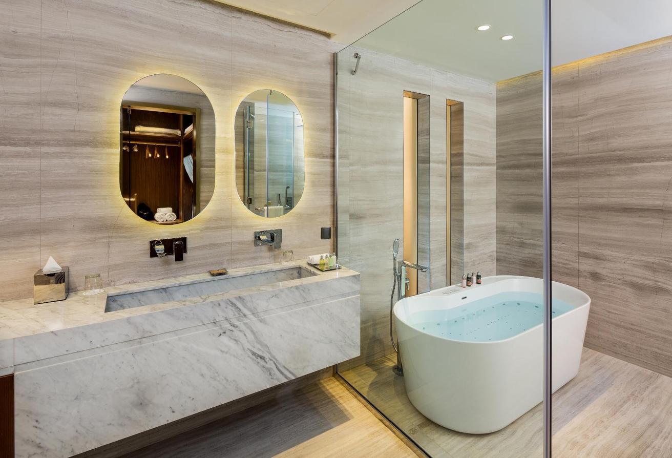 Four Bedroom Sky Penthouse (Duplex) photo 9