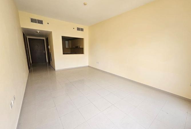 128366628 - Property Image 3