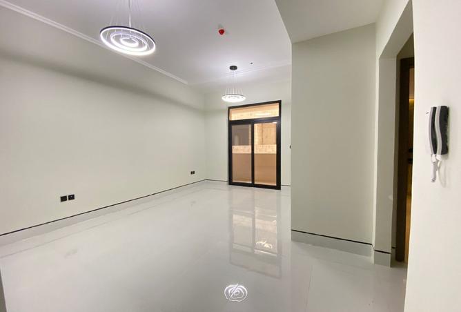 142869032 - Property Image 2