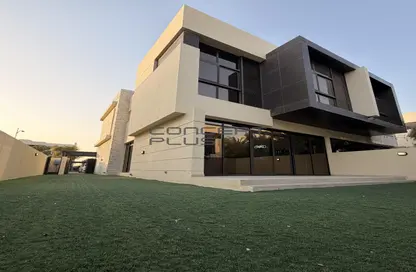 Townhouse - 3 Bedrooms - 4 Bathrooms for rent in Flora - Damac Hills - Dubai