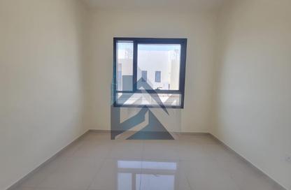 Townhouse - 3 - 4 for sale in Nasma Residence - Al Tai - Sharjah