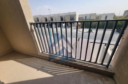 Townhouse - 3 - 4 for sale in Nasma Residence - Al Tai - Sharjah