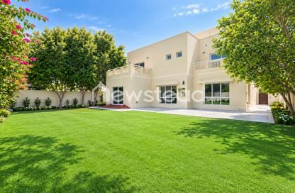 Villa - 5 - 5 for rent in Meadows 2 - Meadows - Dubai