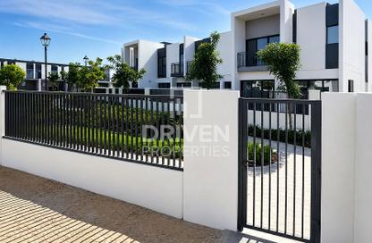 Townhouse - 4 - 4 for rent in La Rosa - Villanova - Dubai