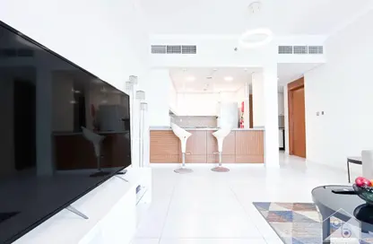 Apartment - 1 Bedroom - 1 Bathroom for rent in Regent Court - District 14 - Jumeirah Village Circle - Dubai Apartment - 1 Bedroom - 1 Bathroom for rent in Regent Court - District 14 - Jumeirah Village Circle - Dubai