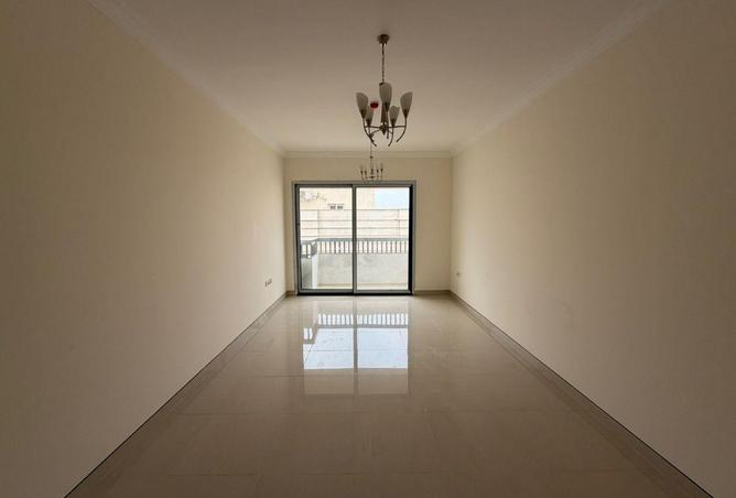 2P3oZ0ZtLxg - Property Main Image