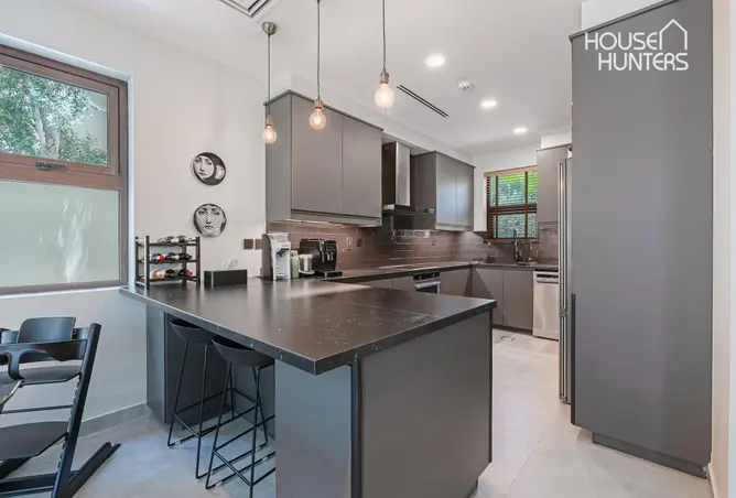 150006041 - Property Image 3