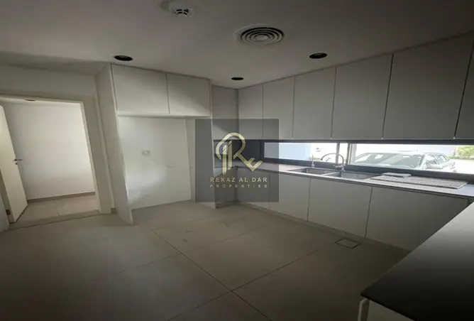 111857750 - Property Image 2