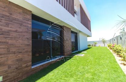 Villa - 5 - 7 for sale in West Yas - Yas Island - Abu Dhabi Villa - 5 - 7 for sale in West Yas - Yas Island - Abu Dhabi