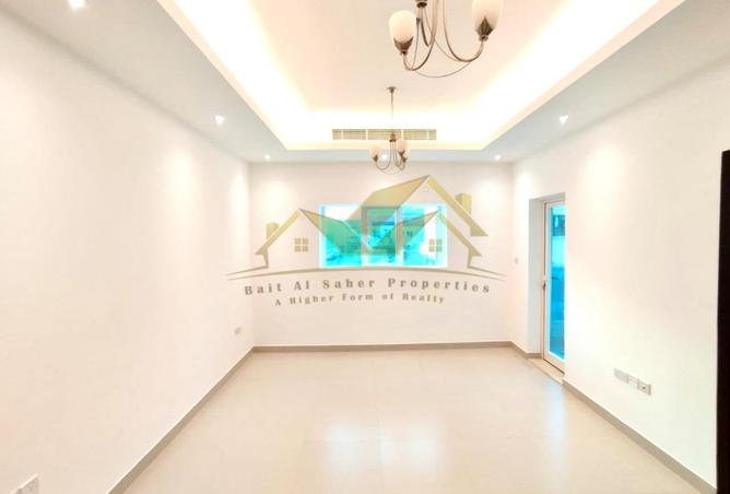 79002089 - Property Image 3