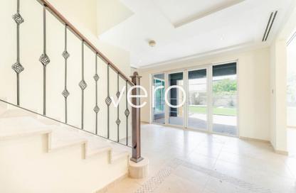 Villa - 3 - 4 for rent in District 8 - Jumeirah Park - Dubai Villa - 3 - 4 for rent in District 8 - Jumeirah Park - Dubai