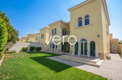 Villa - 3 - 4 for rent in District 8 - Jumeirah Park - Dubai