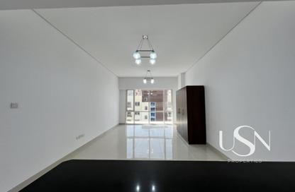 Apartment - Studio - 1 for rent in Nova Tower - Dubai Silicon Oasis - Dubai