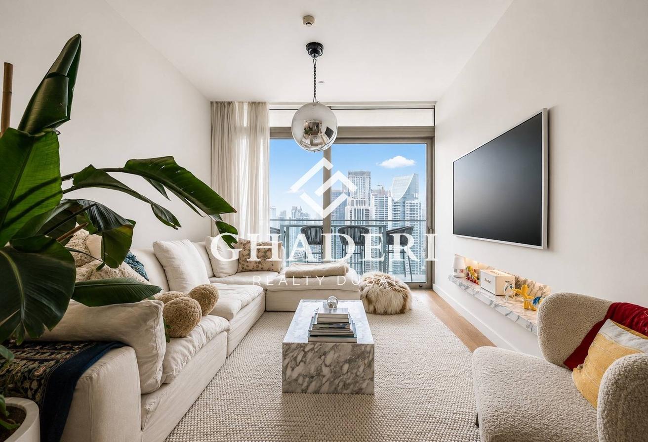 Astonishing Living in Marina I Nicely Furnished photo 2