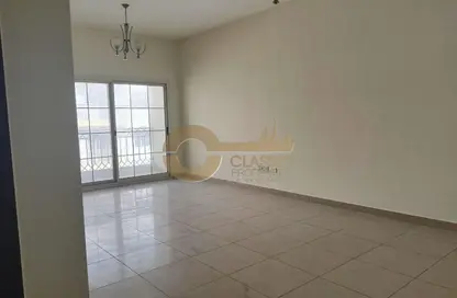 شقة - غرفة نوم - 2 حمامات للايجار في رويال ريزيدنس - منطقة مركز الأعمال - المدينة العالمية - دبي