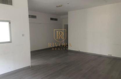 متجر - استوديو للايجار في بناية زينه - بورسعيد - ديرة - دبي متجر - استوديو للايجار في بناية زينه - بورسعيد - ديرة - دبي