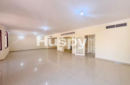 Villa - 3 - 4 for rent in Khalidiya Street - Al Khalidiya - Abu Dhabi