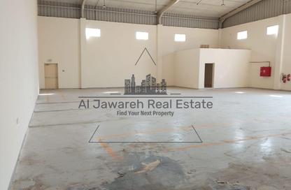 Warehouse - Studio - 1 for rent in Umm Dera - Umm Al Quwain