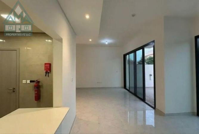 65194940 - Property Image 2