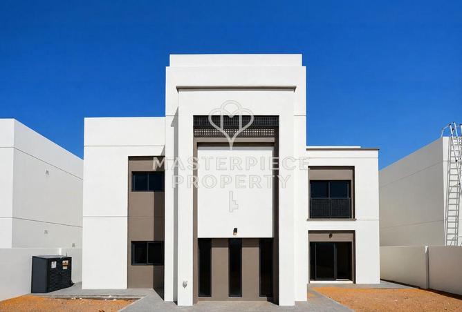 4-bed villa in Fay Alreeman · Vacant — photo 2