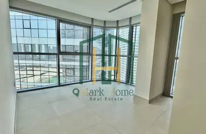 شقة - 2 غرف نوم - 2 حمامات للايجار في راديانت سكوير - مدينة الأضواء - جزيرة الريم - أبوظبي