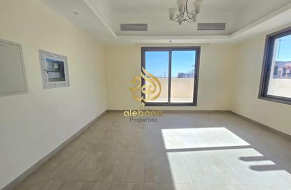 Apartment - 1 Bedroom - 2 Bathrooms for rent in International City Phase 2 - Al Warsan 4 - Al Warsan - Dubai