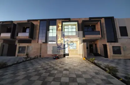 تاون هاوس - 5 غرف نوم - 7 حمامات للبيع في الحليو 2 - الحليو - عجمان