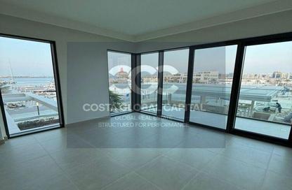 Apartment - 2 Bedrooms - 2 Bathrooms for rent in Seagate Building 2 - Seagate - Mina Rashid - Dubai