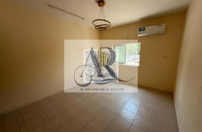 Apartment - Studio - 1 Bathroom for rent in Al Mowaihat 3 - Al Mowaihat - Ajman Apartment - Studio - 1 Bathroom for rent in Al Mowaihat 3 - Al Mowaihat - Ajman