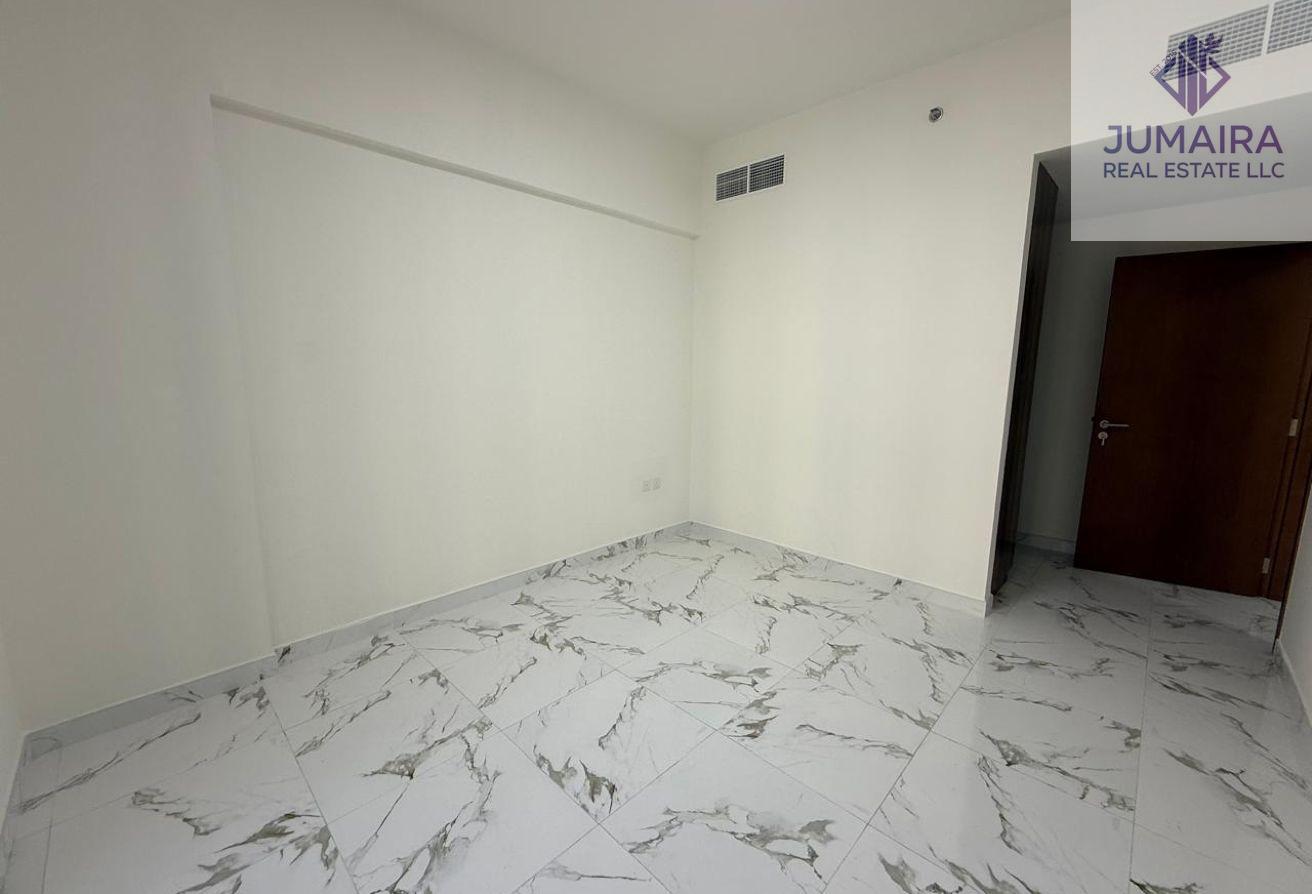 Prime I Coastal Lifestyle 2BR | Al Hamra Marina