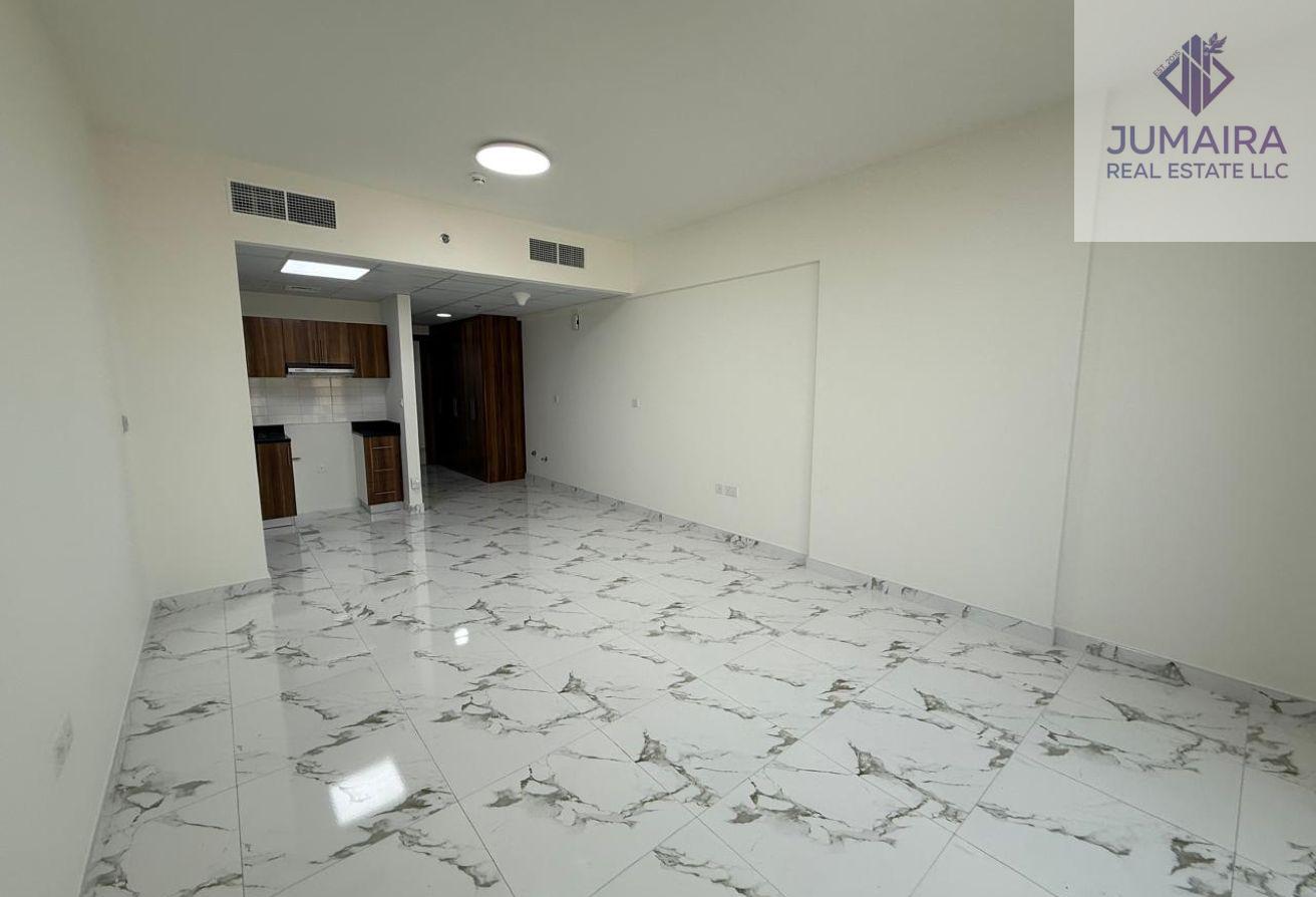 Prime I Coastal Lifestyle 2BR | Al Hamra Marina