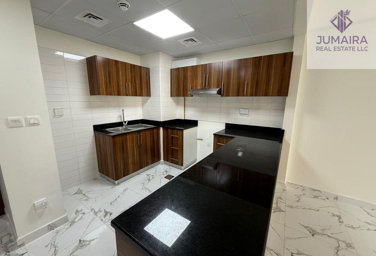 Prime I Coastal Lifestyle 2BR | Al Hamra Marina