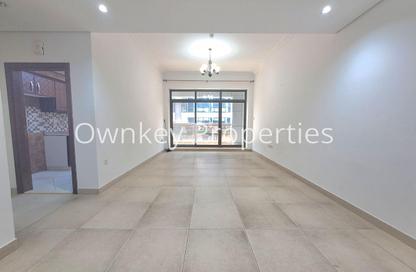 Apartment - 2 - 2 for rent in Mankhool Building - Al Mankhool - Bur Dubai - Dubai