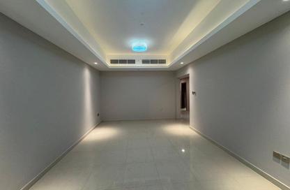Apartment - 2 Bedrooms - 3 Bathrooms for sale in Gulfa Towers - Al Rashidiya 1 - Al Rashidiya - Ajman