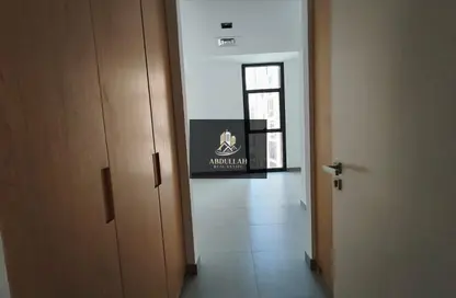 Apartment - Studio - 1 Bathroom for rent in Al Mamsha - Muwaileh - Sharjah