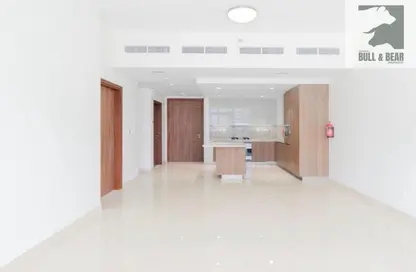 Apartment - 1 Bedroom - 2 Bathrooms for rent in Imperial Avenue - Downtown Dubai - Dubai