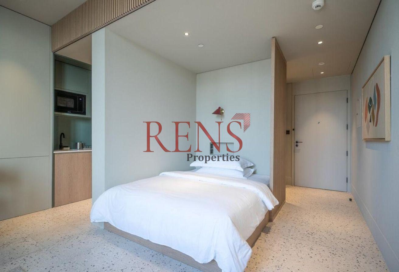 Fully Furnished studio | City View | Prime Living photo 5