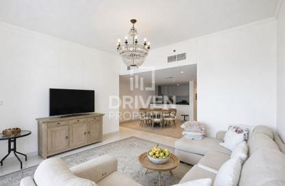 Apartment - 2 - 3 for sale in Damac Heights - Dubai Marina - Dubai