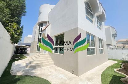 Villa - 4 - 4 for rent in Umm Suqeim 1 Villas - Umm Suqeim 1 - Umm Suqeim - Dubai
