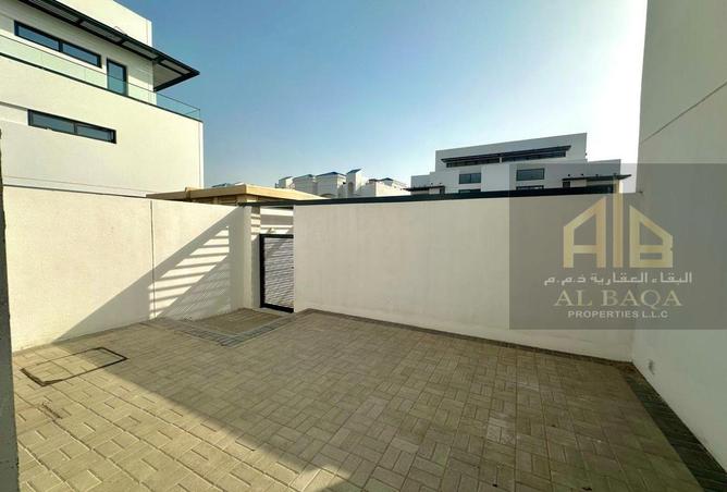 71927599 - Property Image 3