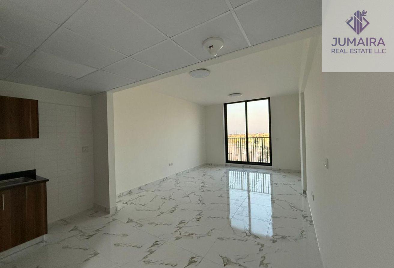 Charming Studio | Beautiful Golf View