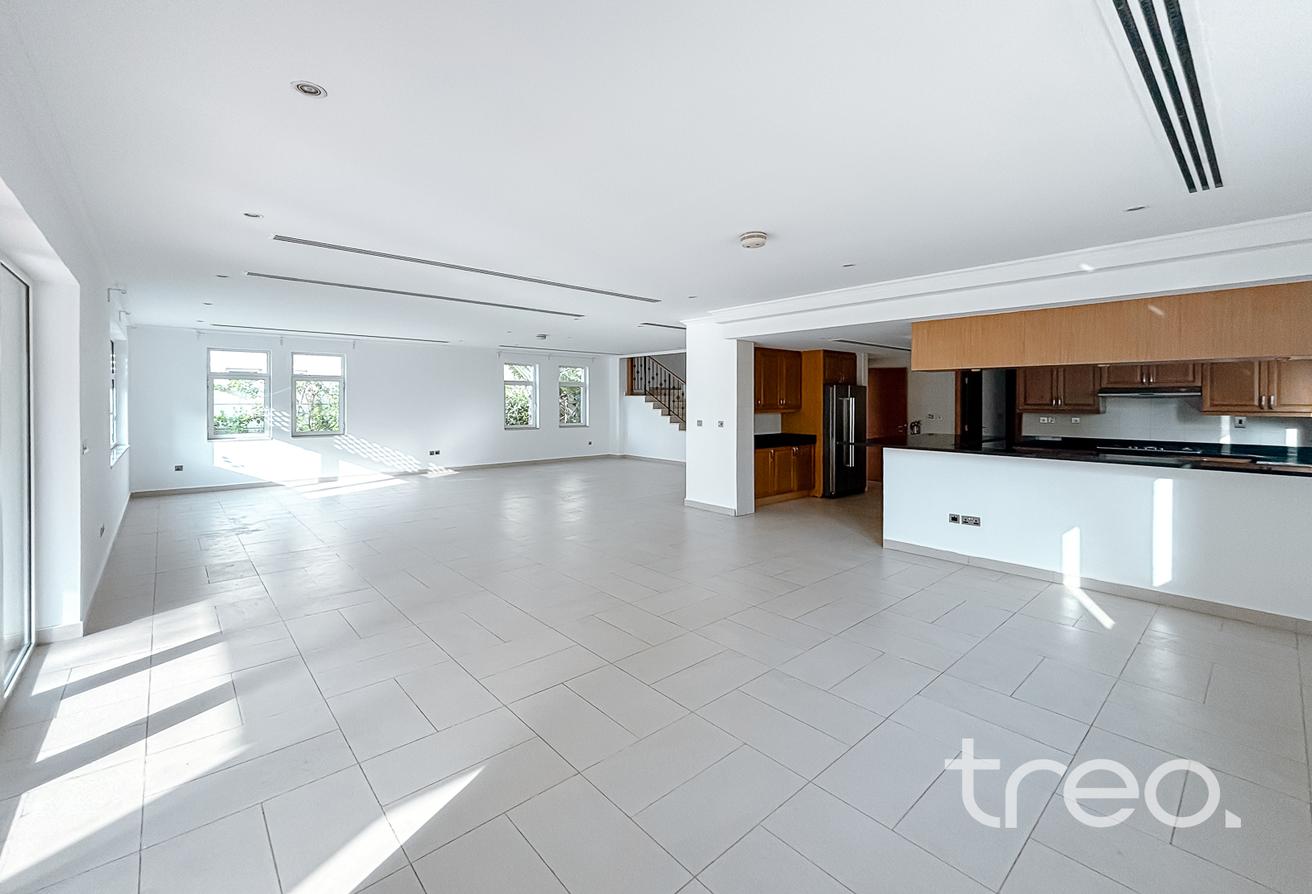 4 Bed Large | Internal | D3 | Vacant photo 12