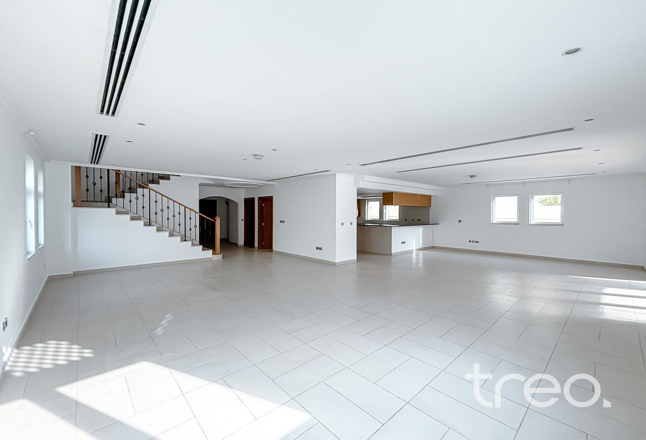 4 Bed Large | Internal | D3 | Vacant photo 6