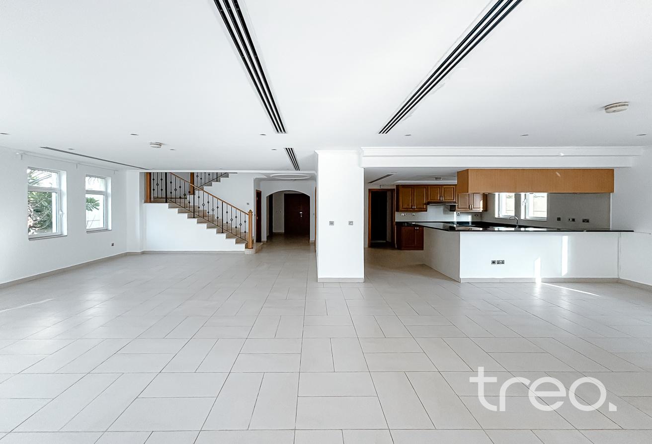 4 Bed Large | Internal | D3 | Vacant photo 7