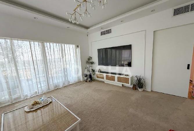 84897169 - Property Image 2