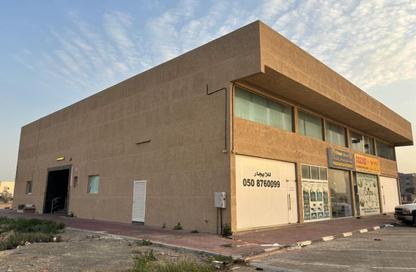 عمارة بالكامل - استوديو - 8 حمامات للبيع في الجرف الصناعية 3 - الجرف الصناعية - عجمان عمارة بالكامل - استوديو - 8 حمامات للبيع في الجرف الصناعية 3 - الجرف الصناعية - عجمان