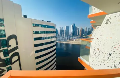 Apartment - 2 Bedrooms - 3 Bathrooms for sale in Millennium Binghatti Residences - Business Bay - Dubai