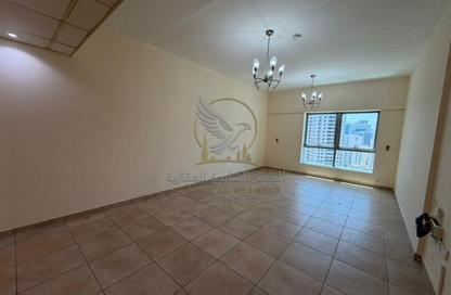 Apartment - 1 Bedroom - 2 Bathrooms for rent in Al Kaloti Tower - Al Majaz 2 - Al Majaz - Sharjah