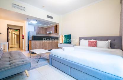 Apartment - Studio - 1 Bathroom for rent in Burj Al Nujoom - Downtown Dubai - Dubai